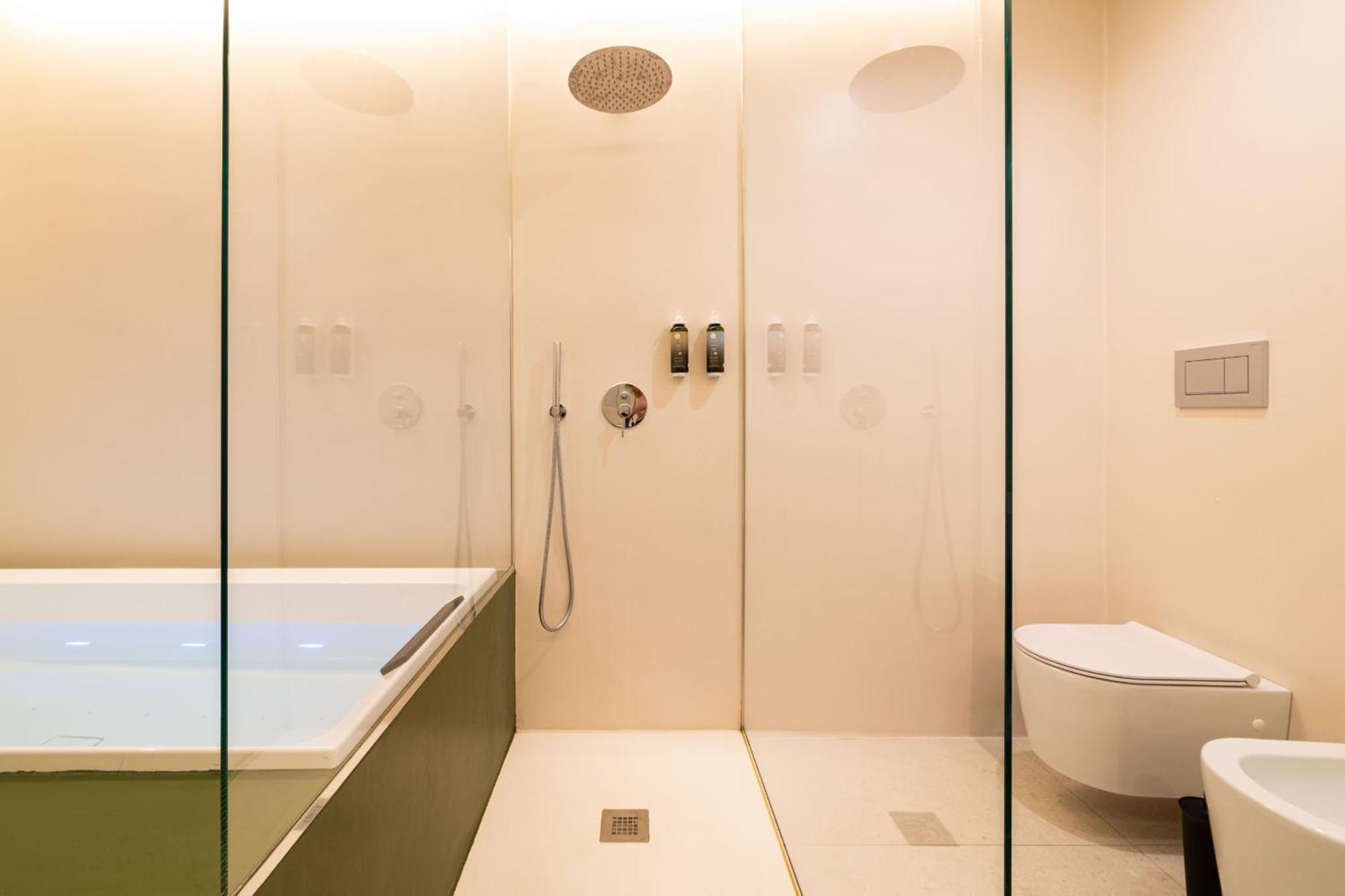 Cortese Suite Неаполь Экстерьер фото