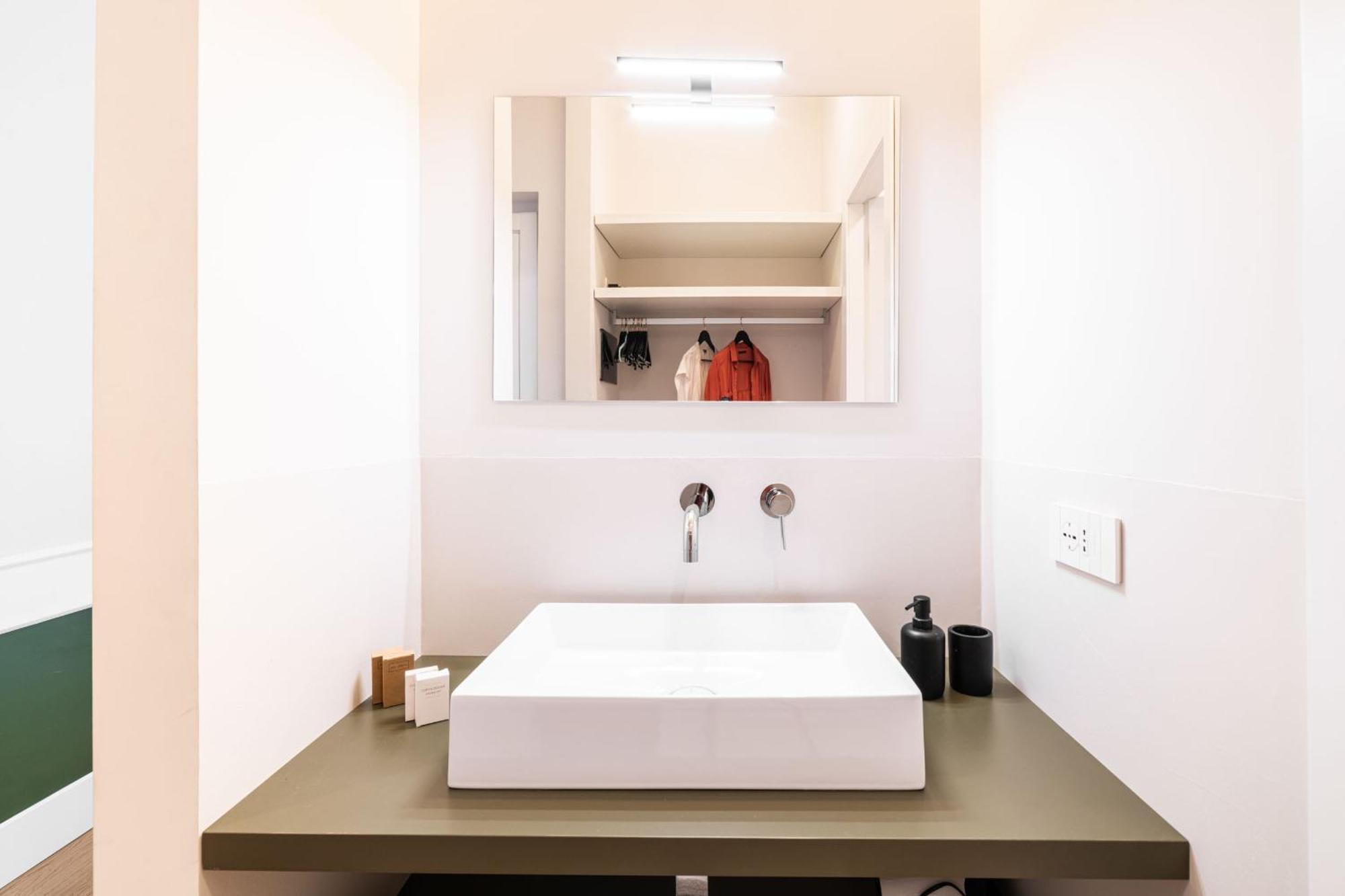 Cortese Suite Неаполь Экстерьер фото
